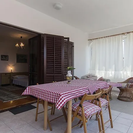 Apartment Mador Makarska