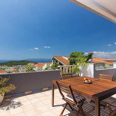 Mador Makarska